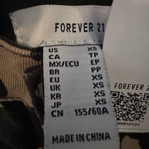 Forever 21 Camouflage Skort - Picture 4 of 4